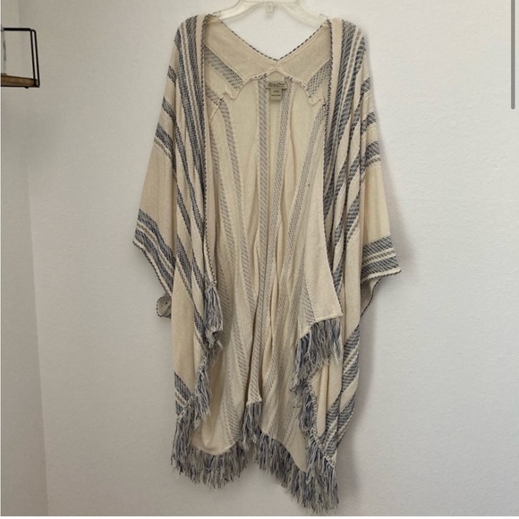 BUNDLE of 2 Boho Tops: Anthropologie & Lucky Brand | Women's Fashion Blouses - Picture 8 of 8